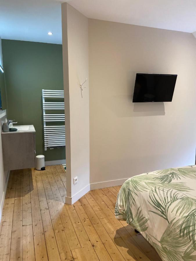 Au Fil De L'O Bed & Breakfast Bisseuil ภายนอก รูปภาพ