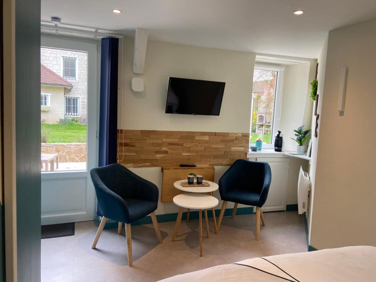 Au Fil De L'O Bed & Breakfast Bisseuil ภายนอก รูปภาพ
